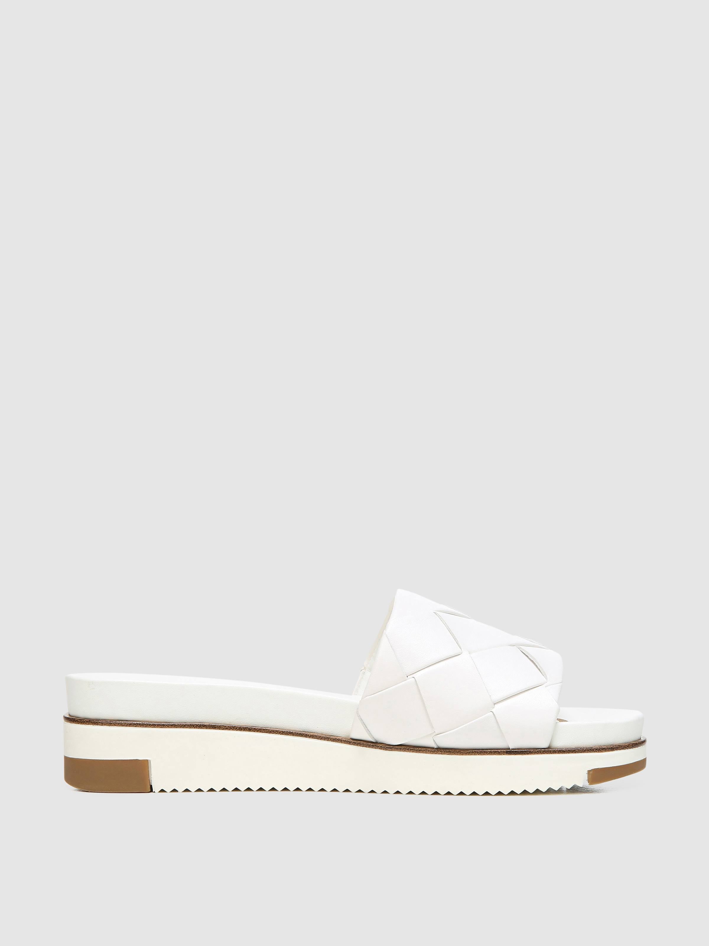 White Slide M9474
