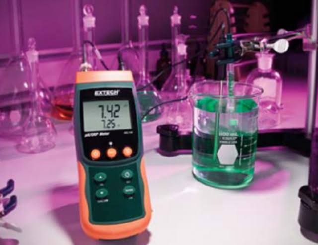 pH/ORP/Temperature Datalogger D1361