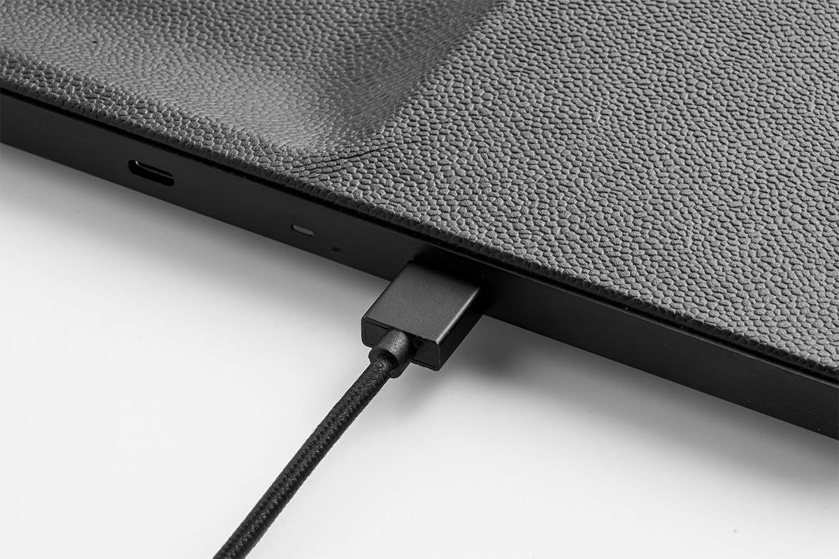 Wireless Charging Tray P193345
