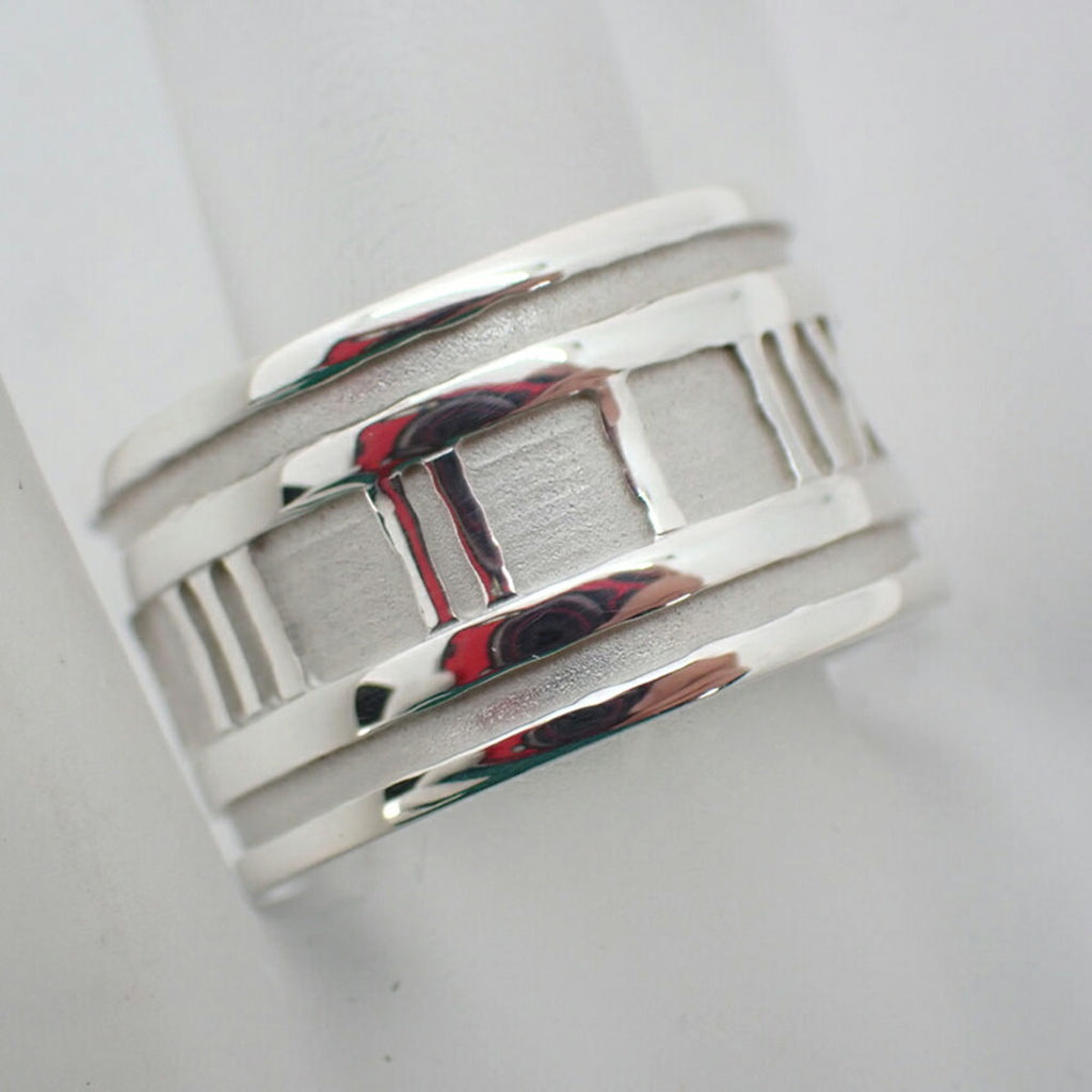 925 Atlas Wide Ring Size 13.5 L62916
