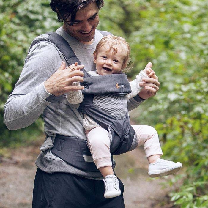 Navy Mini Dots Baby Carrier Y659