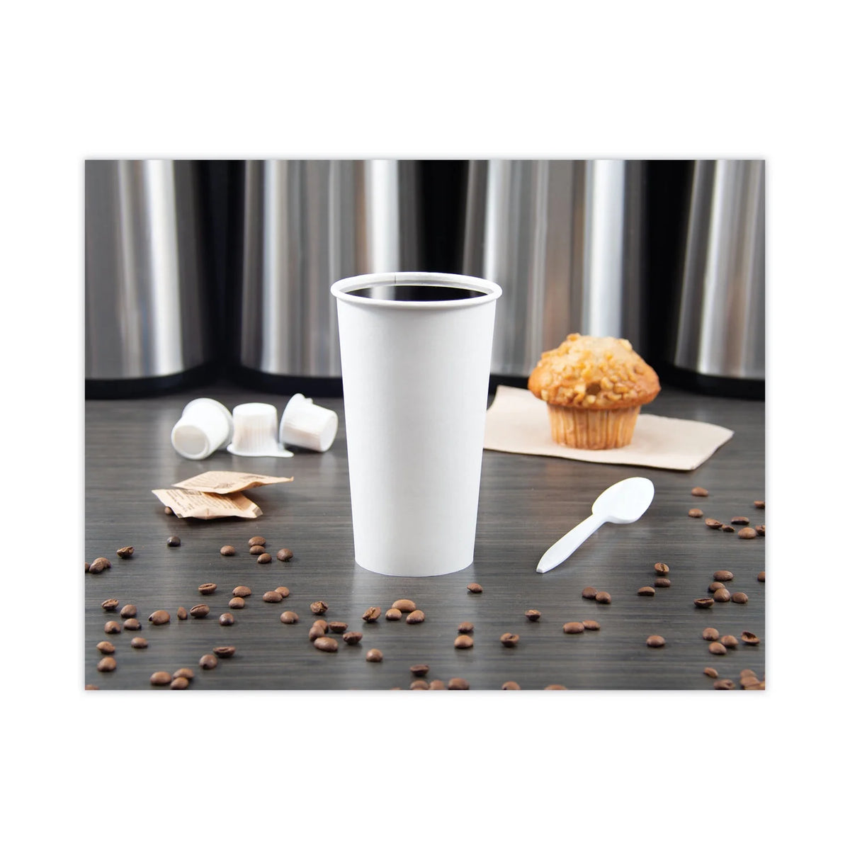 20 oz White Poly Paper Hot Cups A205104