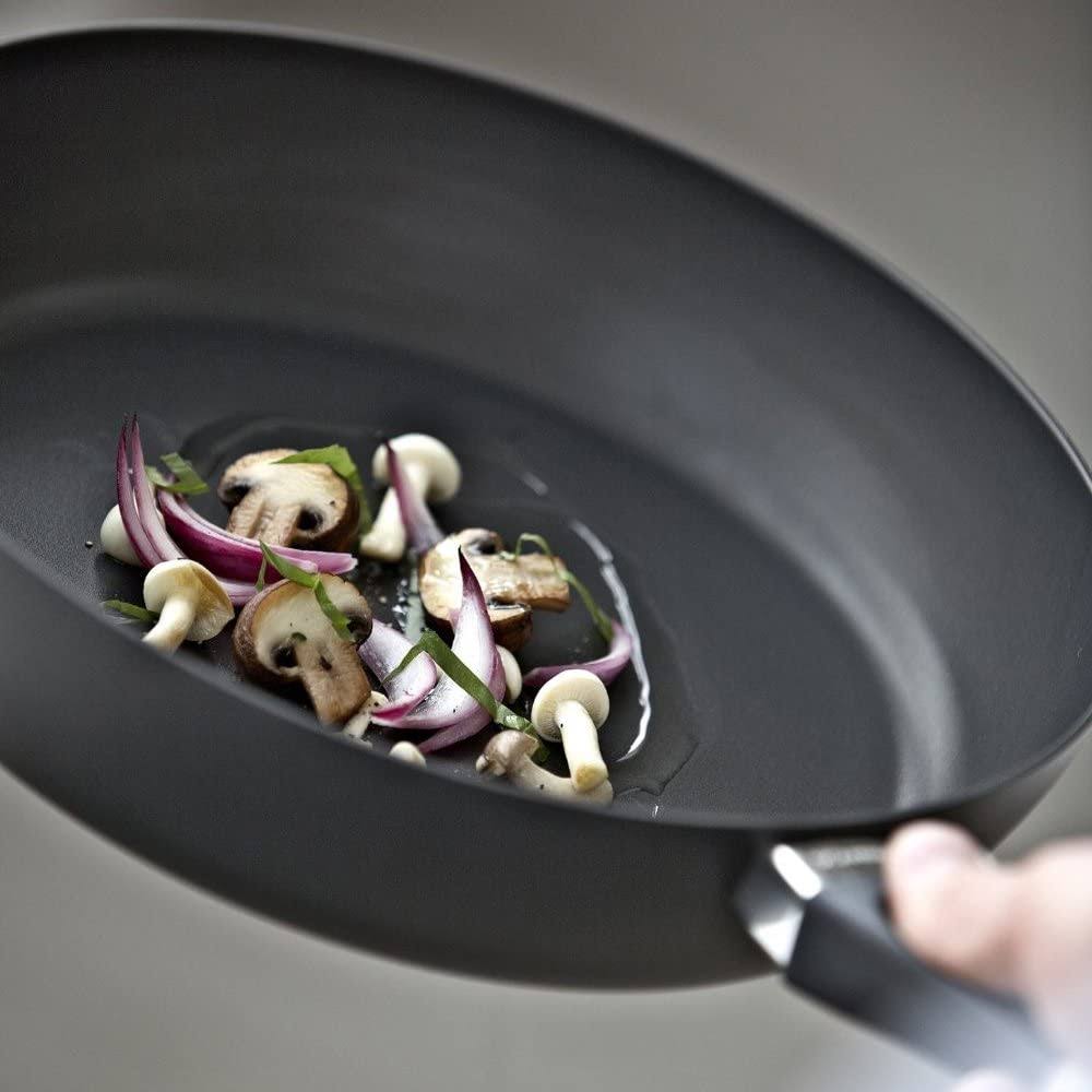 10.25 inch Fry Pan Z12967