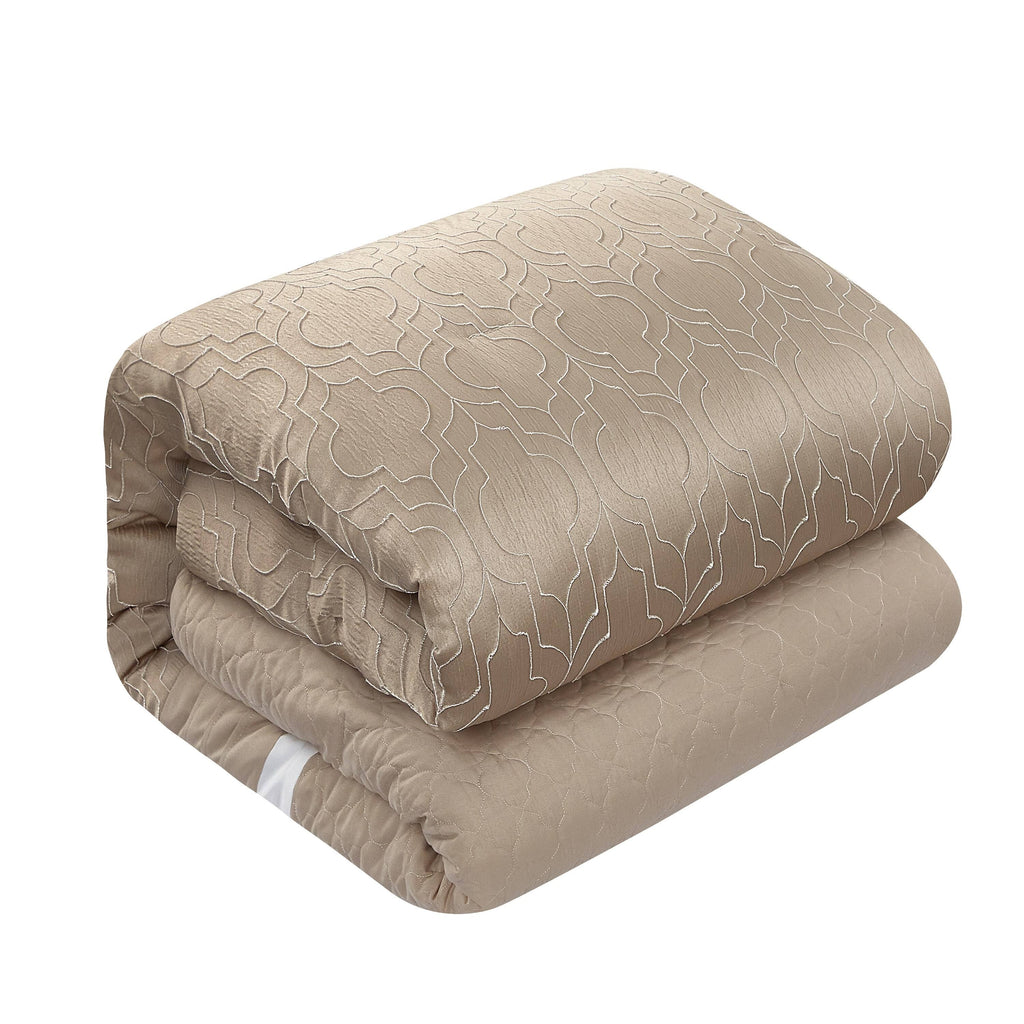 King Jacquard Geometric Pattern 8 Piece Bedding Set A4508