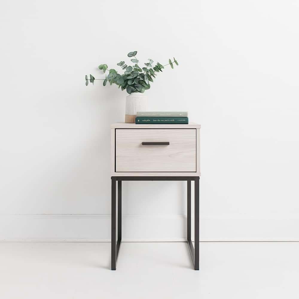 Beige Whitewash Night Stand Y1177