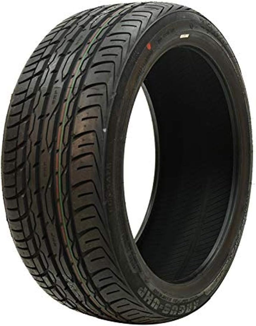 235/40ZR19 98Y Performance Tire C702