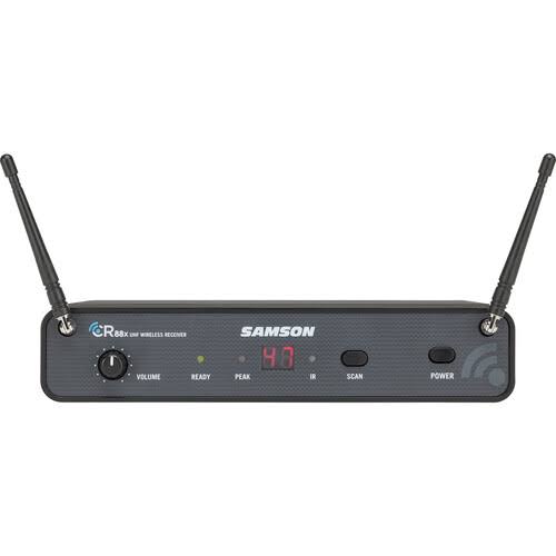 Handheld Wireless Microphone B982