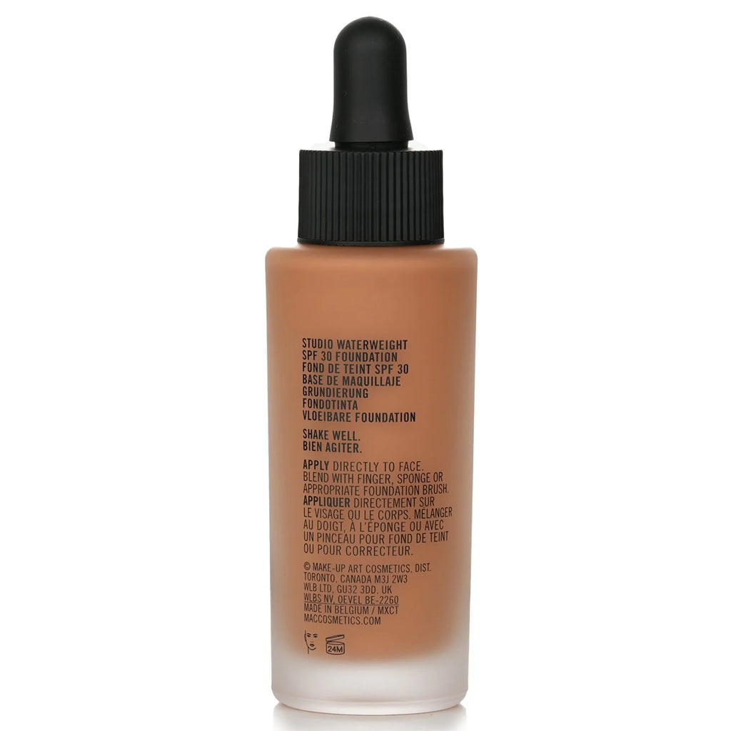 NC45 Studio Waterweight Foundation SPF 30 30ml J639