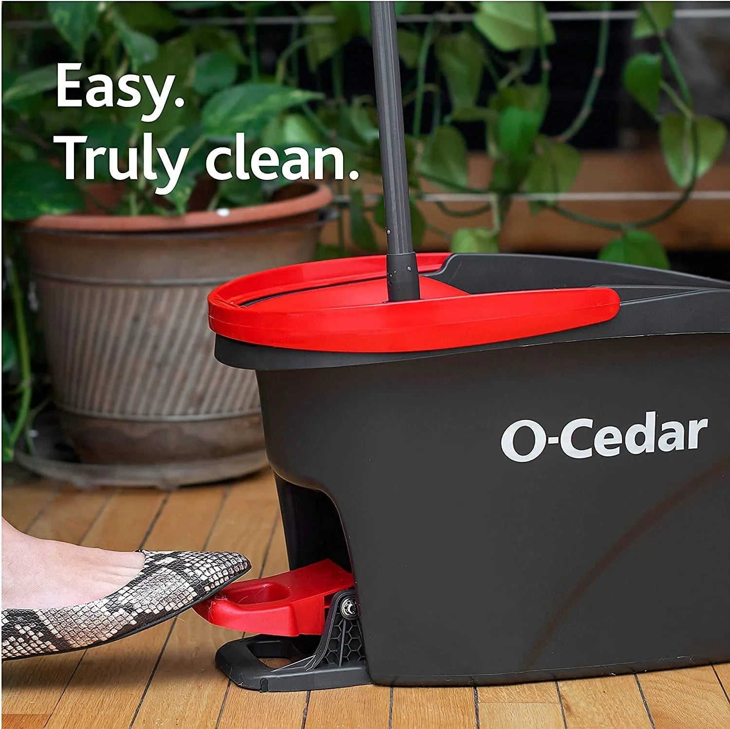 Microfiber Spin Mop & Bucket System with 3 Extra Refills E5364